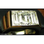 Here is the Diamond Ring that Robert Deniro wore in the Movie Casino