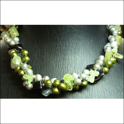THICK WOVEN CHARTREUSE & GREY 18" FRESHWATER PEARL & QUARTZ NECKLACE $1NR