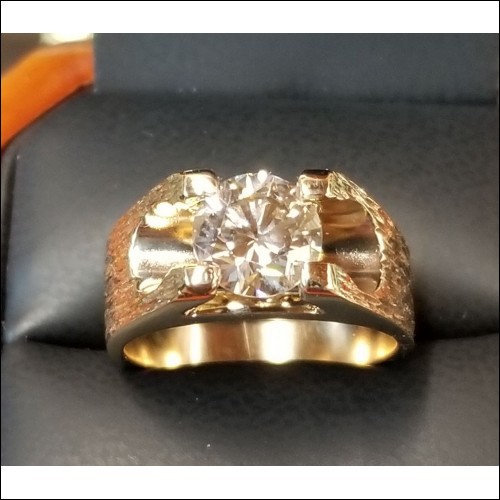 $7,500 2.27ct Round Brilliant Diamond Solitaire Mans Ring 14k Gold Out of Pawnshop