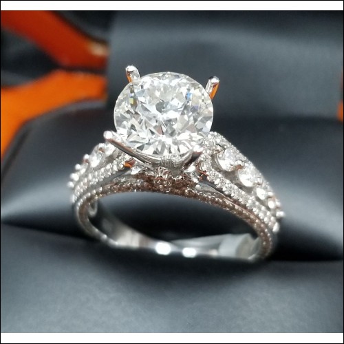 $15,000 3.01Ct Diamond Wedding Ring 2.11Ct H Si1Natural Old European Cut Certified at Dubai Igi