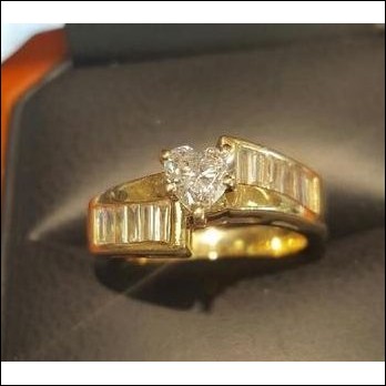 $5,000 Estate 1.00Ct Heart Brilliant Diamond & Baguette Setting 14k Gold Final Price $1,800