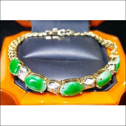 Estate 5.50Ct Jade and Diamond Bracelet 18k Gold