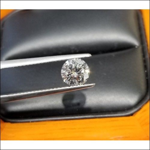 $6,500 1.08Ct F Vs1 Gia Round Brilliant Diamond